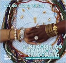 A pretensão do Professor Ruy, em A Memória Do Feminino No Candomblé, é de descrever com três elementos o tecido social do povo de terreiro.